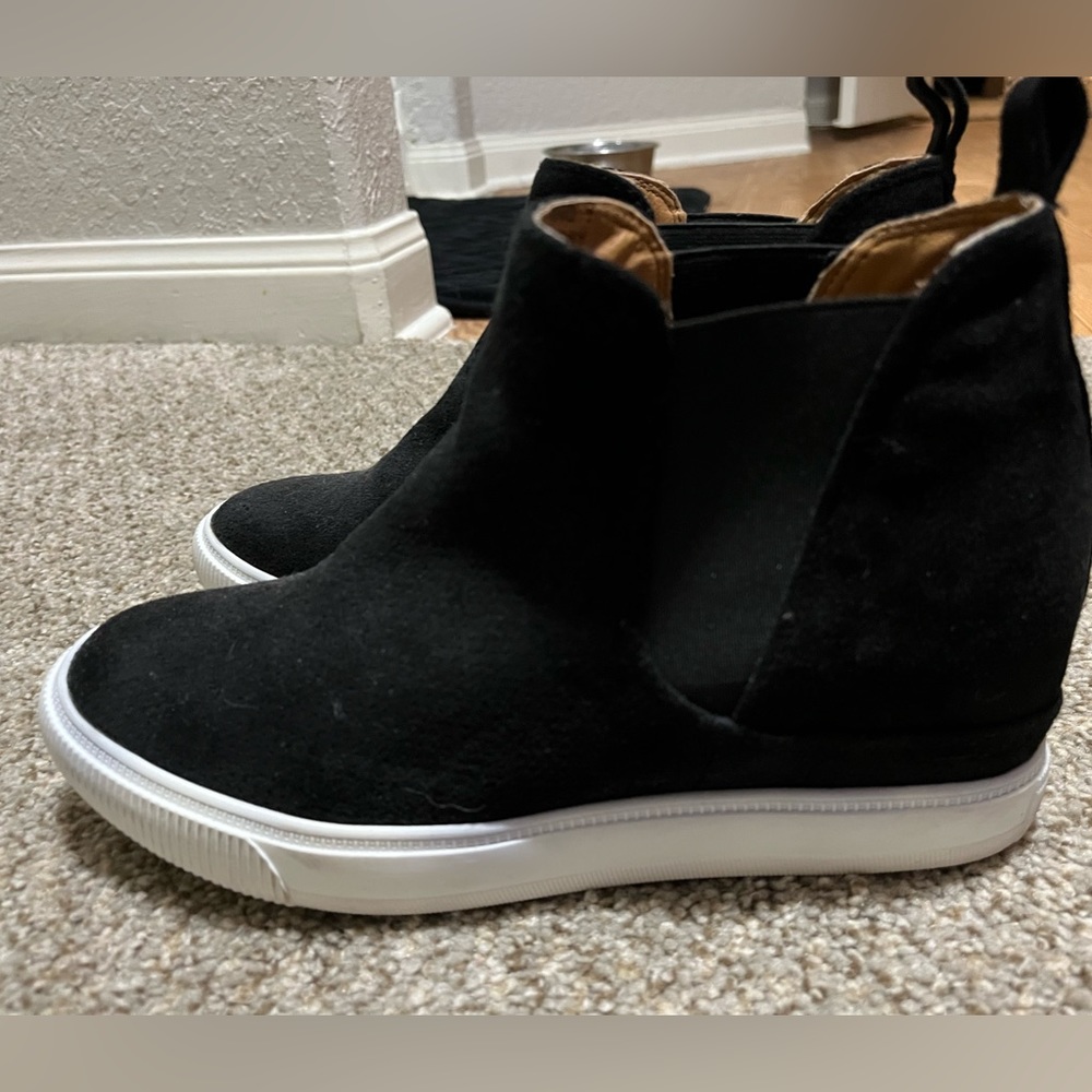 Women’s Black DolceVita Shoes